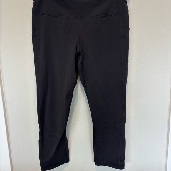 lululemon athletica Pants - lululemon athletica Black Crop Run Leggings 10